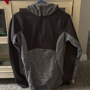 The North Face Women's Gray and Black Jacket